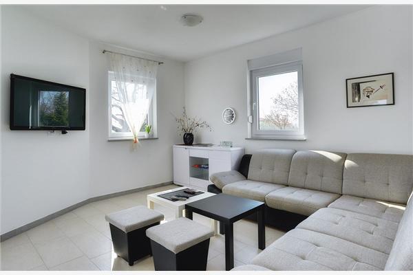 House K1, for 8 persons