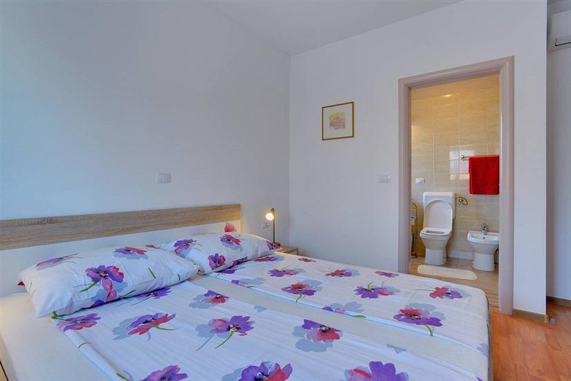 House K1, for 8 persons