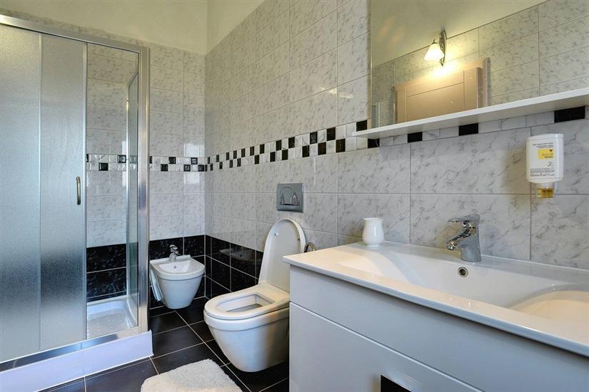 House K1, for 8 persons