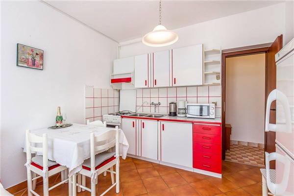Apartment A2, for 3 persons