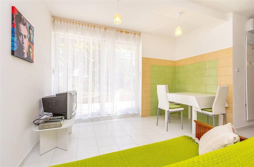 Apartment A2, for 3 persons
