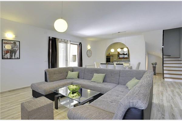 House K1, for 8 persons