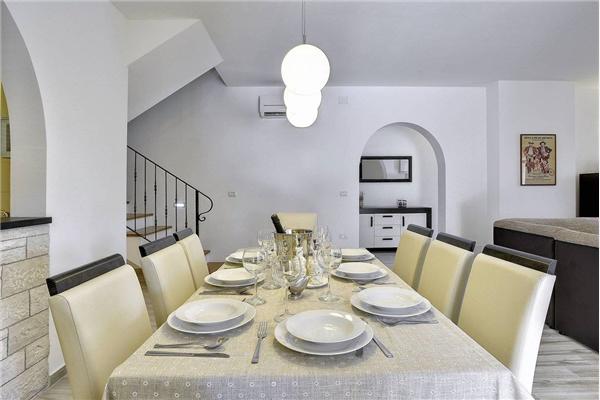 House K1, for 8 persons