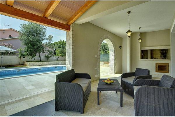 House K1, for 8 persons