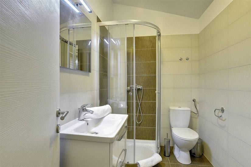 House K1, for 8 persons