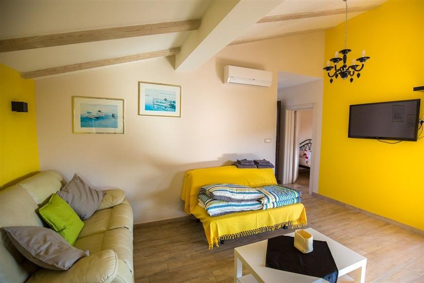 House K1, for 9 persons