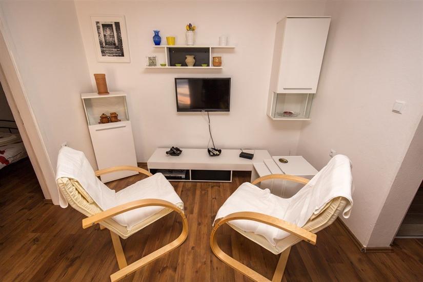 House K1, for 9 persons