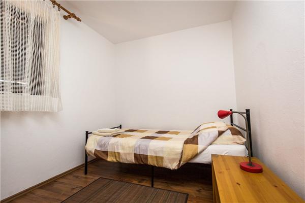 House K1, for 9 persons