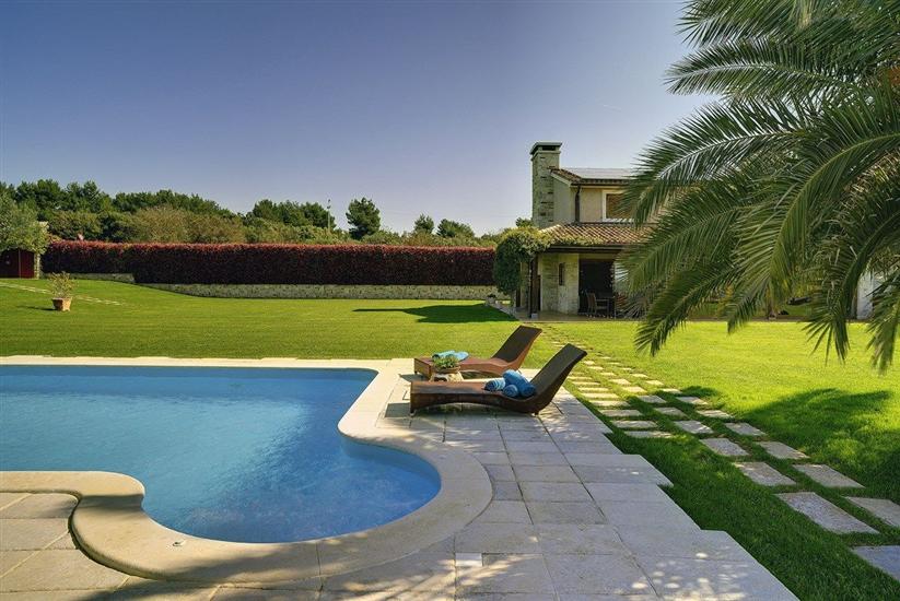 Vila Villa Sunny Flowers