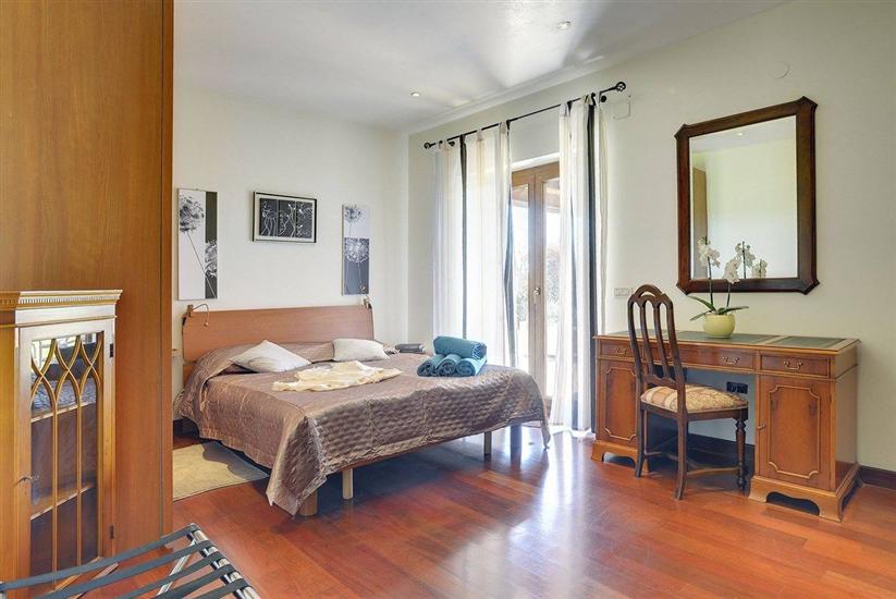 House K1, for 8 persons