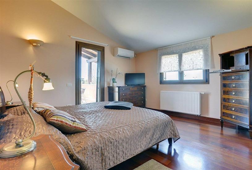 House K1, for 8 persons