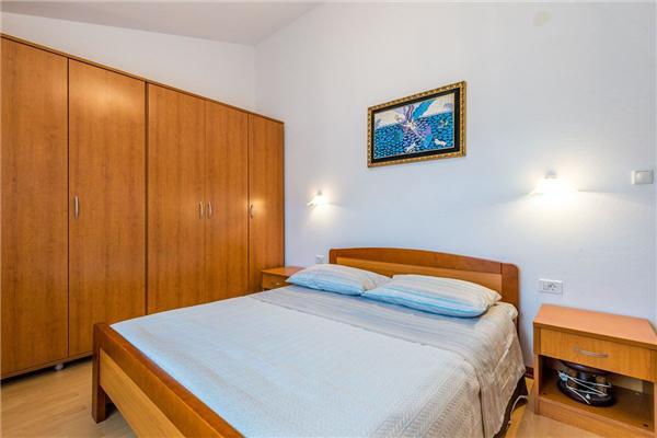 House K1, for 5 persons