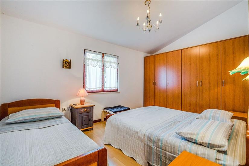 House K1, for 5 persons