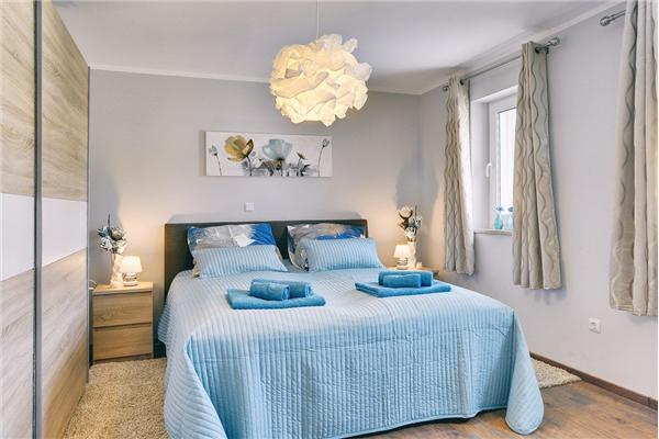 House K1, for 10 persons