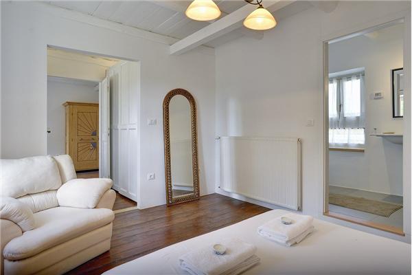 House K1, for 8 persons