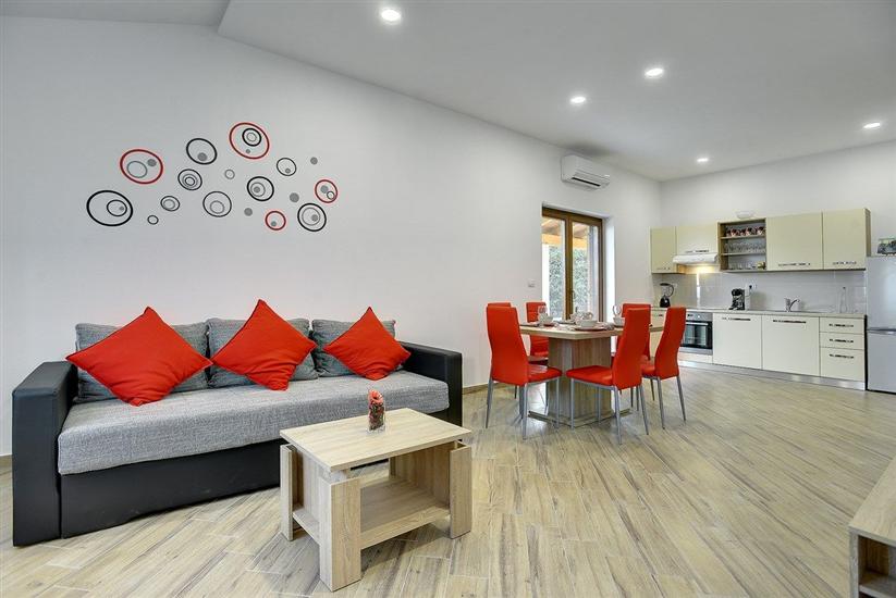 House K1, for 5 persons