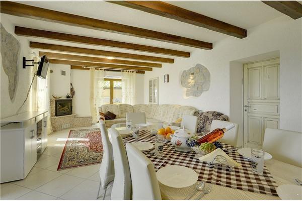 House K1, for 10 persons