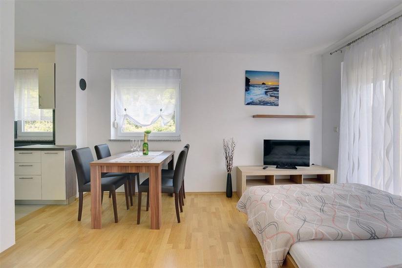 Apartment A1, for 4 persons