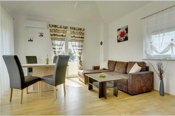 Apartment A2, for 4 persons