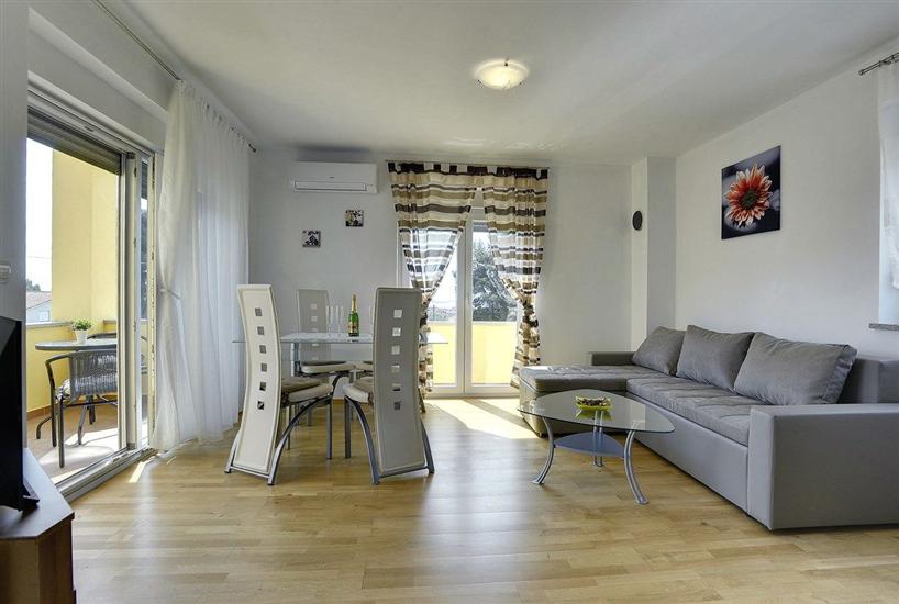 Apartment A5, for 4 persons