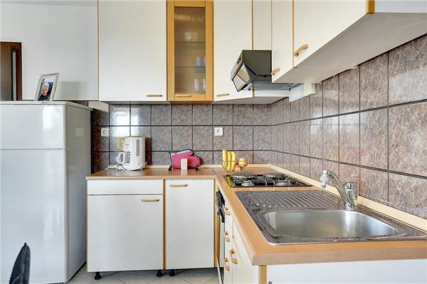 House K1, for 10 persons