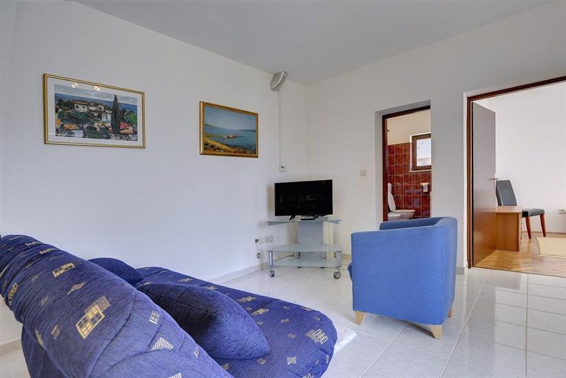 House K1, for 10 persons