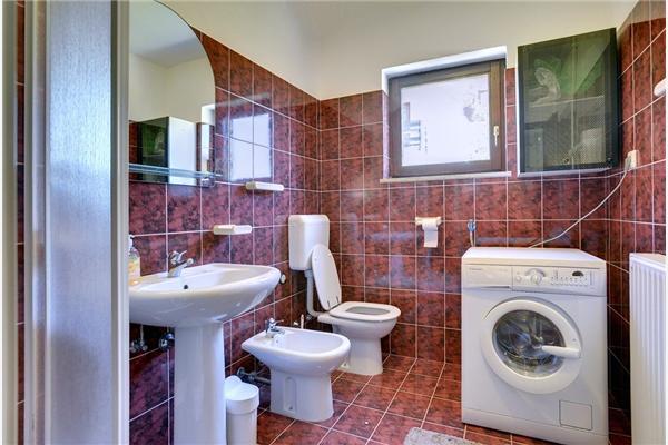 House K1, for 10 persons