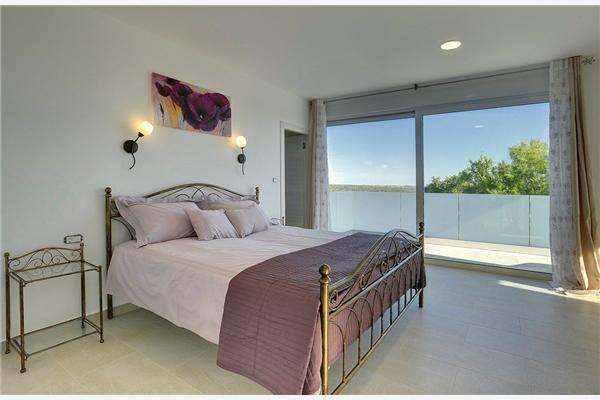 Hiša K1, na 6 osebe