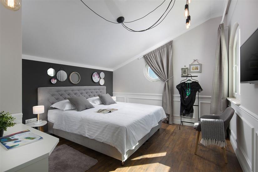 House K1, for 10 persons