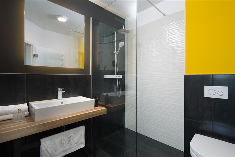 House K1, for 10 persons