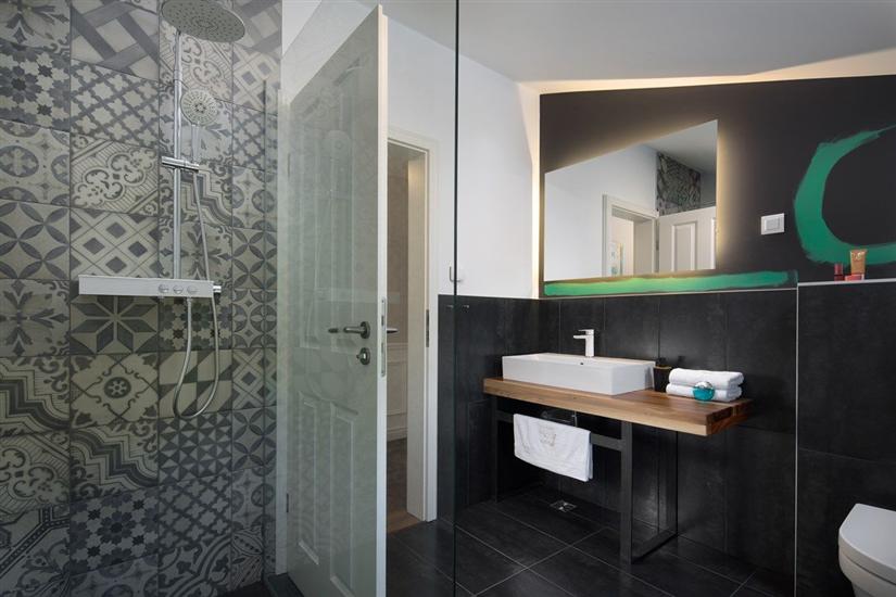 House K1, for 10 persons