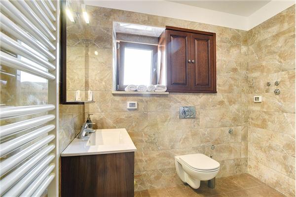 House K1, for 8 persons