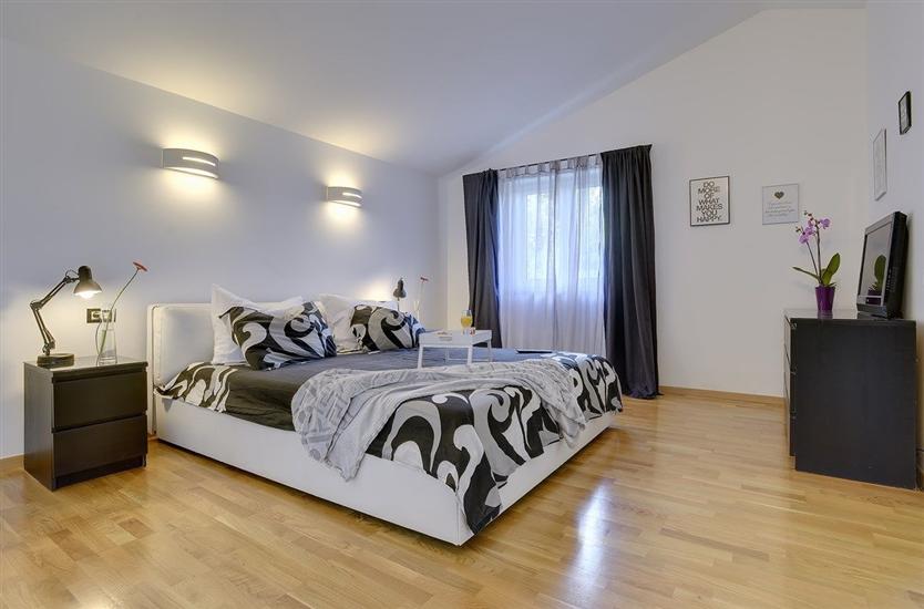 House K1, for 9 persons