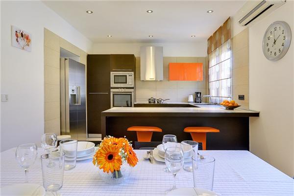 Hiša K1, na 5 osebe