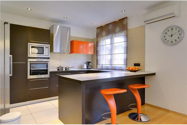 Hiša K1, na 5 osebe