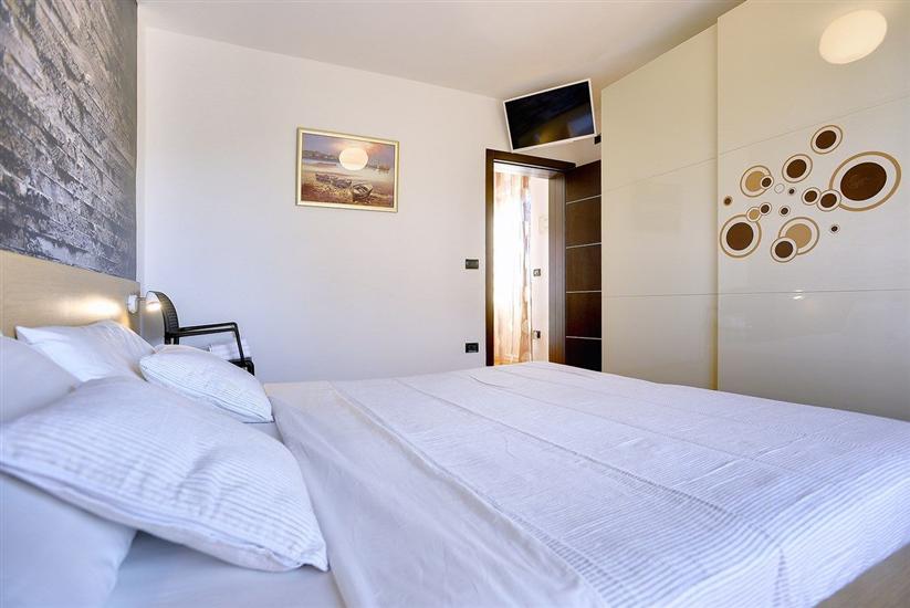 Hiša K1, na 5 osebe