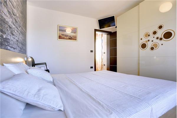 Hiša K1, na 5 osebe