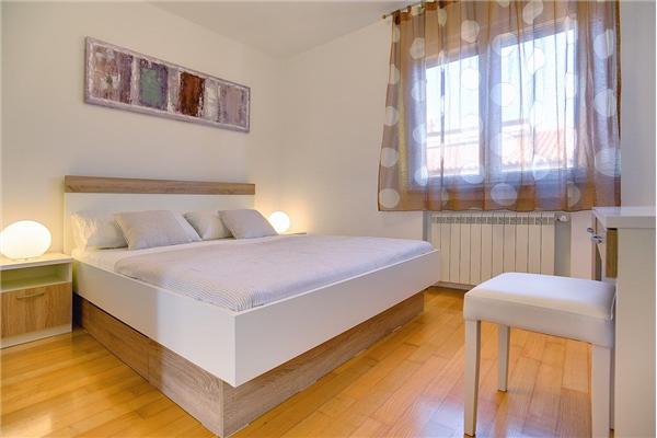 Hiša K1, na 5 osebe