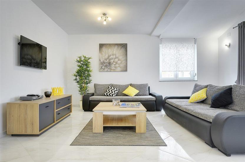 House K1, for 8 persons