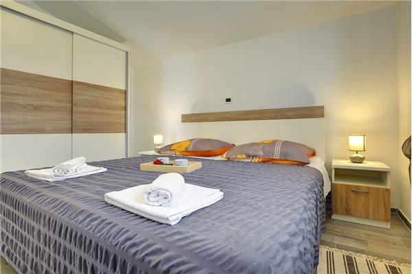 House K1, for 8 persons