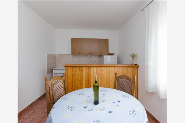 Apartment A2, for 4 persons