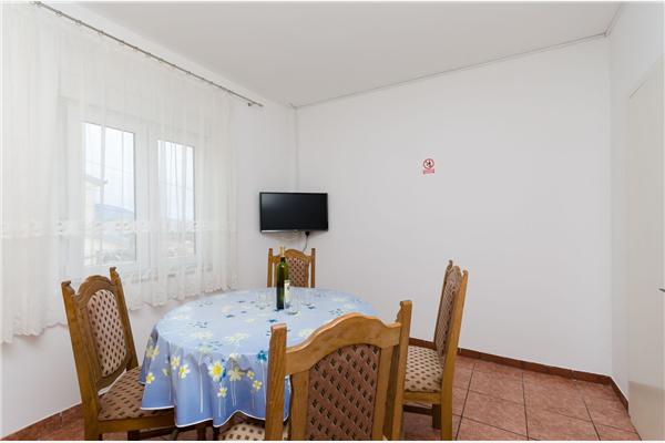 Apartment A2, for 4 persons