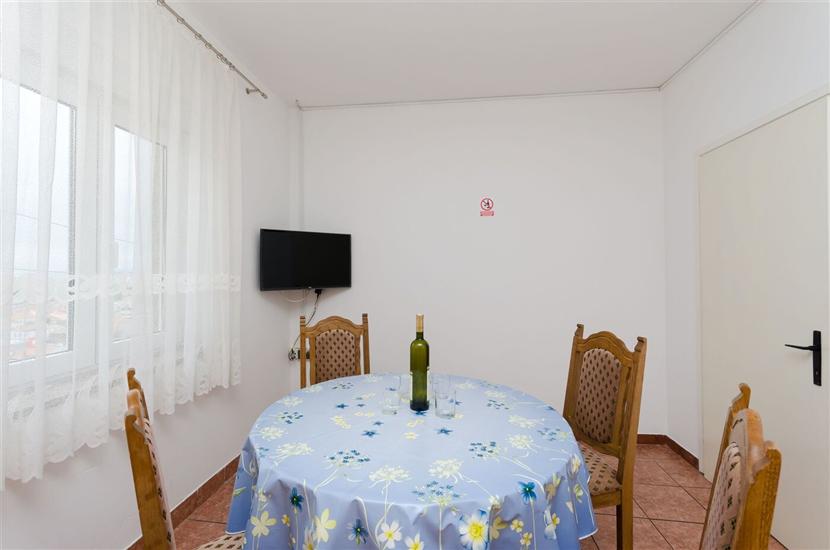 Apartment A2, for 4 persons