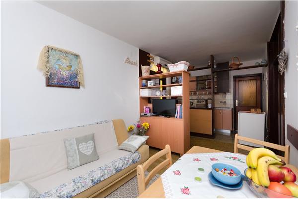 Apartment A2, for 4 persons