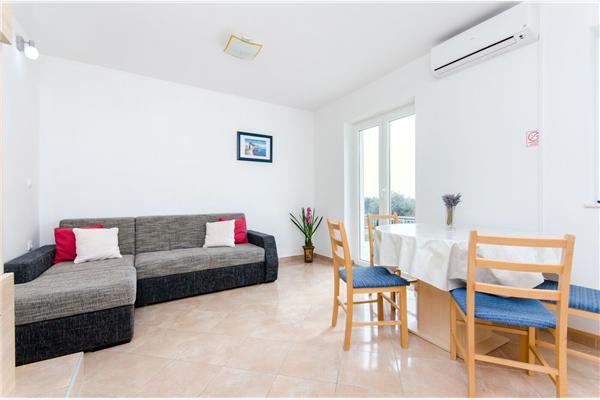 Apartment A1, for 6 persons