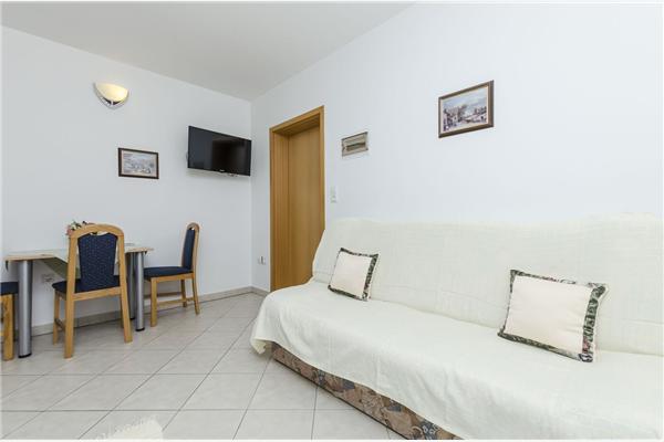 Apartment A1, for 3 persons