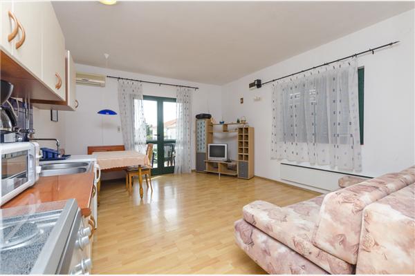 Apartment A1, for 4 persons