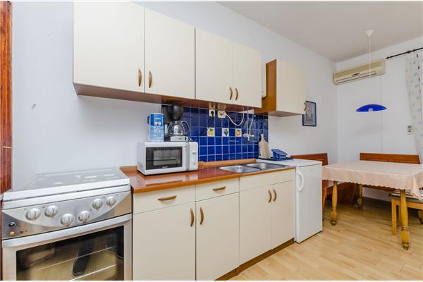Apartment A1, for 4 persons