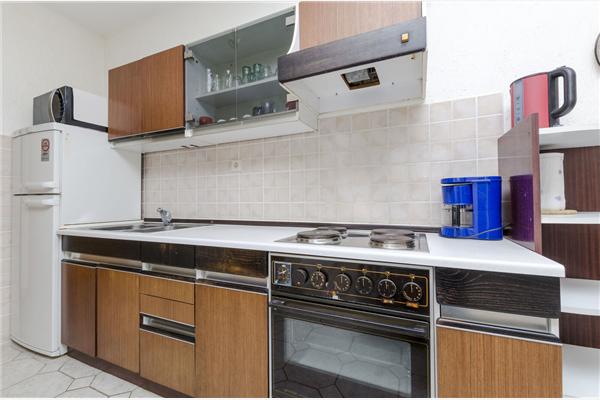 Apartment A1, for 5 persons