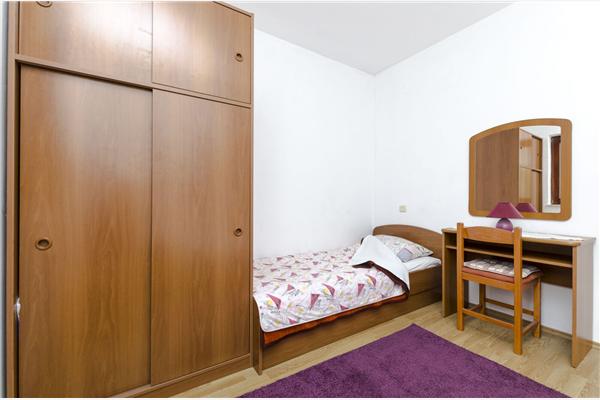 Apartment A2, for 5 persons